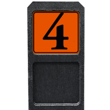 Huisnummerpaal met bord oranje/zwart reflecterend - klassiek lettertype