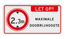 Aluminium informatiebord met een dubbel omgezette rand