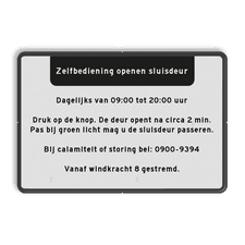 Aluminium informatiebord met een dubbel omgezette rand