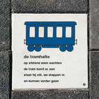 Stoeptegel Dick Bruna - de tramhalte - LV.stoep.e2a