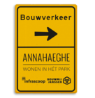 Geel routebord Bouwverkeer met pijl en zwarte tekst en logo's