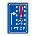 Verkeersbord RVV VR09-02 - Let op: recht doorgaande fietsers en bromfietsers