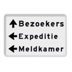 Verkeersbord route met 3 regels tekst en pijlen - reflecterend