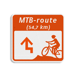 Mountainbikeroutebord 119x109mm met pijl en tekst - klasse 3
