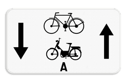 Verkeersbord SB250 M5 onderbord  - Fietsers en bromfietsers klasse A mogen in 2 richtingen 700x400 mm