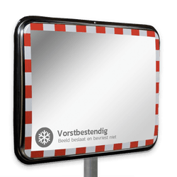 Verkehrsspiegel mit Frostschutz