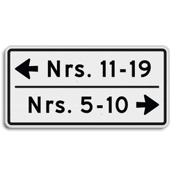 Huisnummer verwijsbord 10 karakters 600x300 mm 2 regelig met pijl NEN 1772 - reflecterend