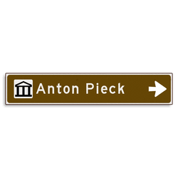 Verwijsbord KOKER Bruin/wit/zwart - pijl rechts, met 1 pictogram - Klasse 3 reflecterend