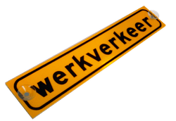 Bordje werkverkeer 375x75mm met zuignappen - fluorescerend