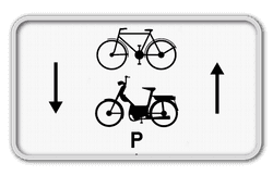 Panneau G2000 - M17 - Les cyclistes et les cyclomoteurs sont autorisés dans les deux sens
