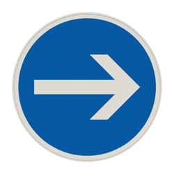 Verkehrszeichen 211-20 - Vorgeschriebene Fahrtrichtung &ndash; hier rechts