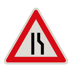 Verkehrsschild 121-10