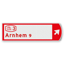 Fietswegwijzer rechtswijzend met fietsroutenummer 753x225mm