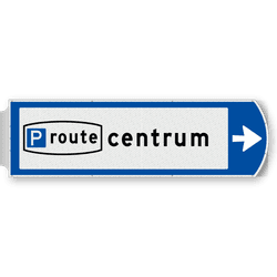 Handwegwijzer groot rechtswijzend met P-route centrum 1623x481mm