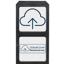 Bermpalen met informatiebordjes