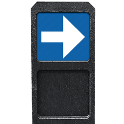 Bermpalen met informatiebordjes