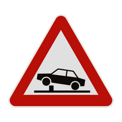 Panneau G2000 - Attention : Poteau r&eacute;tractable