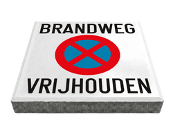 Stoeptegel brandweg vrijhouden met E3-symbool (TS-ST_BW1) - 30x30cm met facetrand