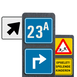 Terreinpaal met informatie
