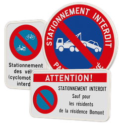 Panneaux de stationnement interdit