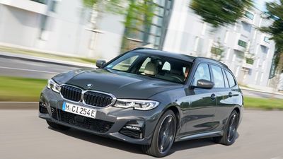 BMW 320e xDrive Touring