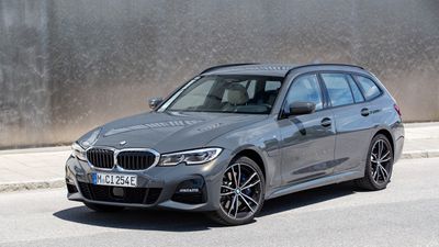 BMW 330e Touring