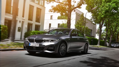 BMW 330e xDrive Sedan