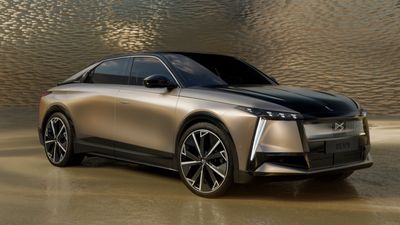 DS Automobiles N°8 AWD Long Range