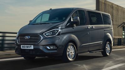 Ford Tourneo Custom EcoBoost PHEV L1H1