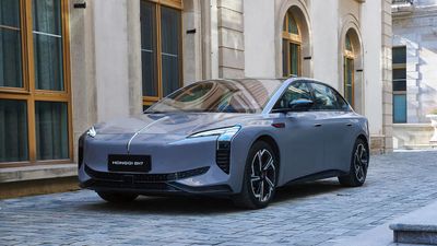 Hongqi EH7 111 kWh Long Range