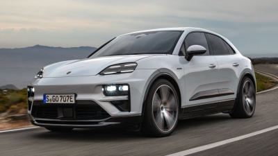 Porsche Macan Turbo Electric