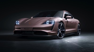 Porsche Taycan Plus