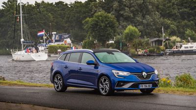 Renault Megane Estate E-Tech Plug-in Hybrid