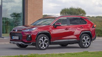 Suzuki Across 2.5 Plug-in Hybrid