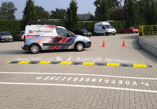 Bekijk hier alle verkeersdrempels