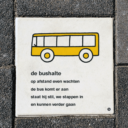 Stoeptegel Dick Bruna - de bushalte - LV.stoep.e3