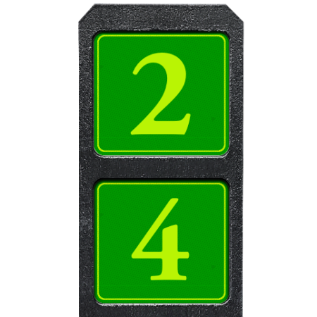 Huisnummerpaal met twee bordjes groen/geel fluorescerend - klassiek lettertype