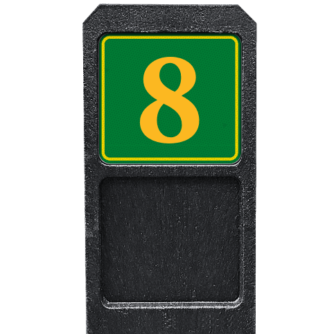 Poteau de numéro de maison avec panneau vert-jaune réfléchissant