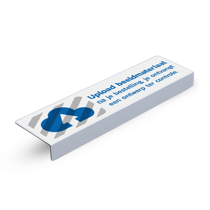 Stoeprand bord breedte 600mm met eigen logo of beeldmateriaal - reflecterend