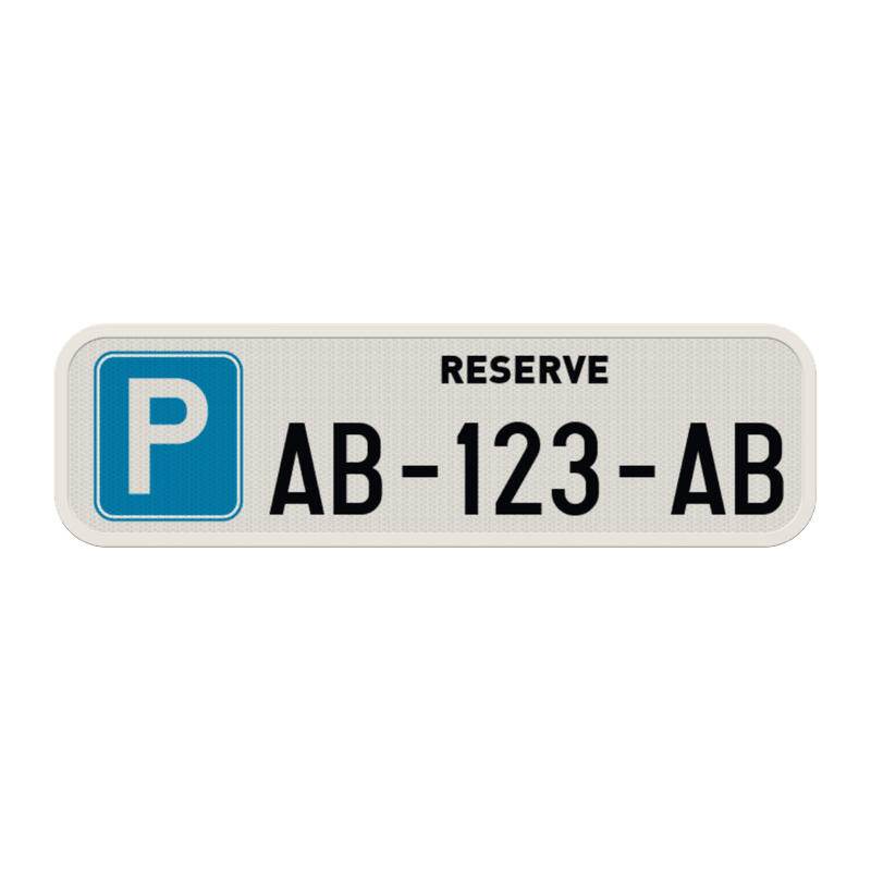 Panneau de parking réservé avec plaque d’immatriculation personnalisée